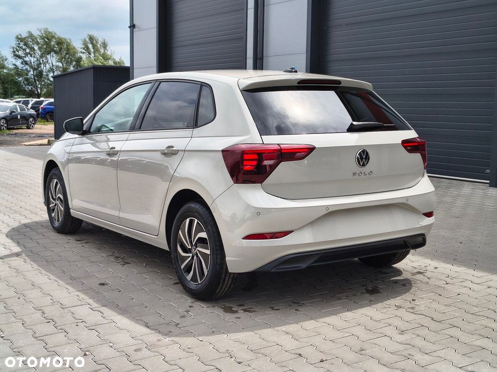 Volkswagen Polo - 5