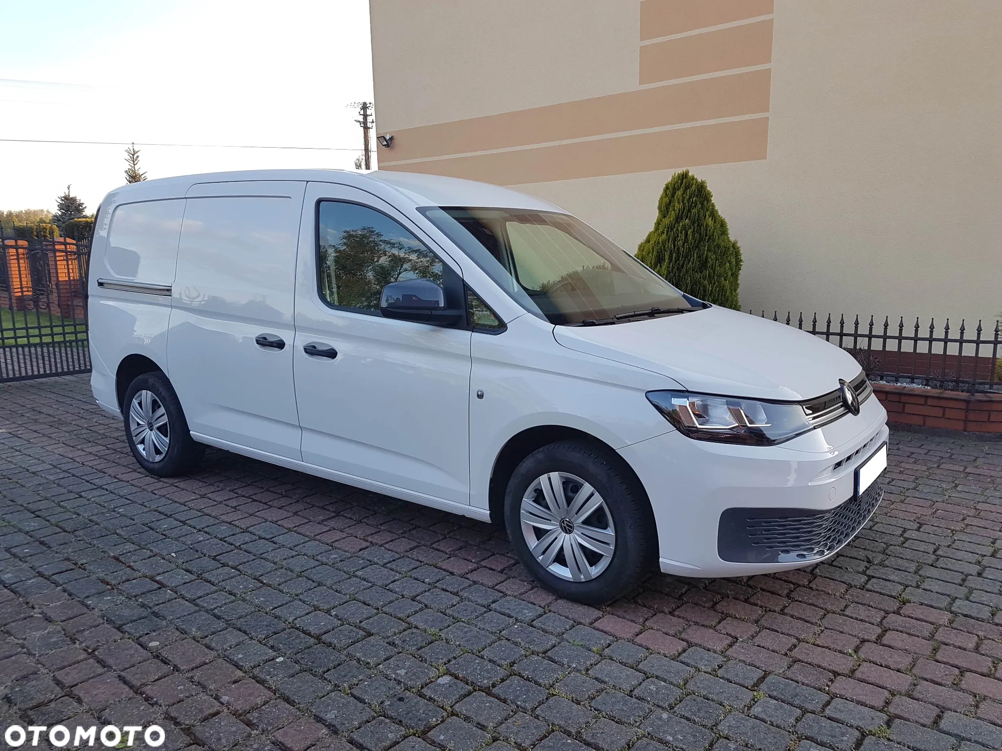 Volkswagen Caddy - 3