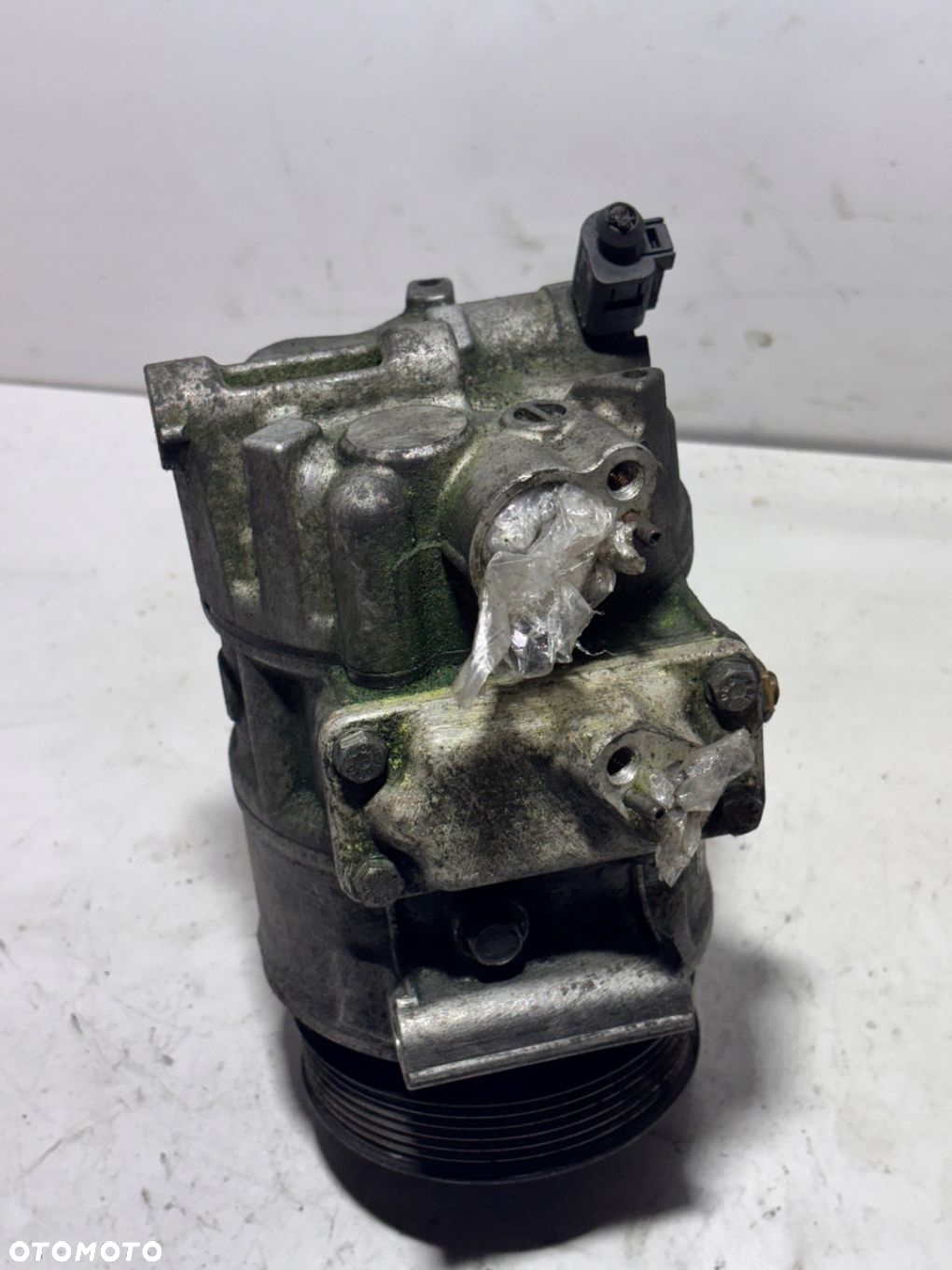 SPRĘŻARKA KLIMATYZACJI A3 8P GOLF V LEON II OCTAVIA II PASSAT B6 1K0820803S - 4