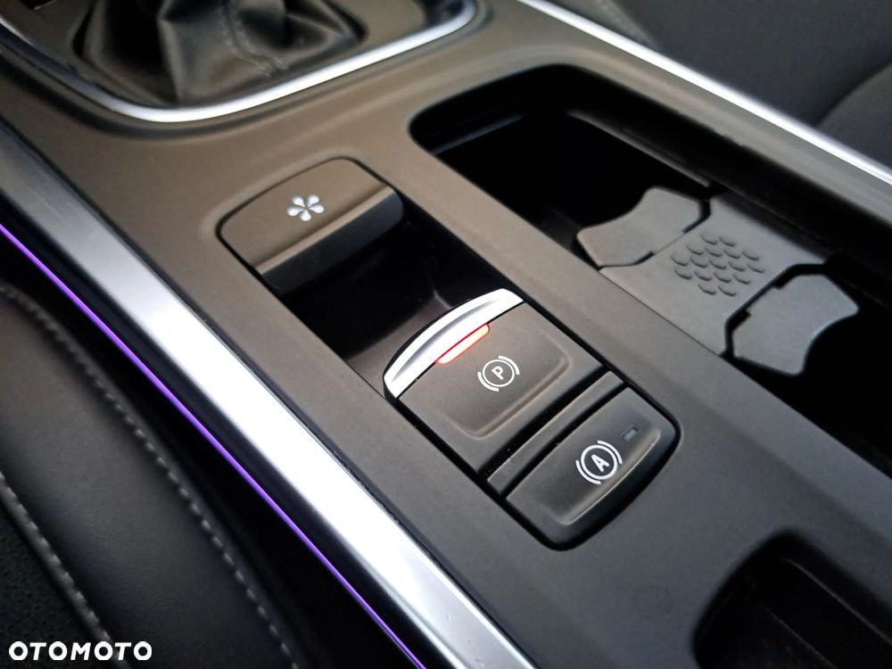 Renault Megane 1.3 TCe FAP Techno EDC - 17