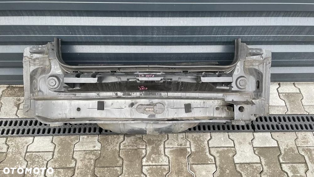 RENAULT LAGUNA III HATCHBACK PAS TYLNY ĆWIARTKA