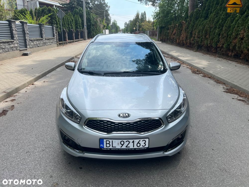 Kia Ceed 1.6 GDI DCT Platinum Edition - 2