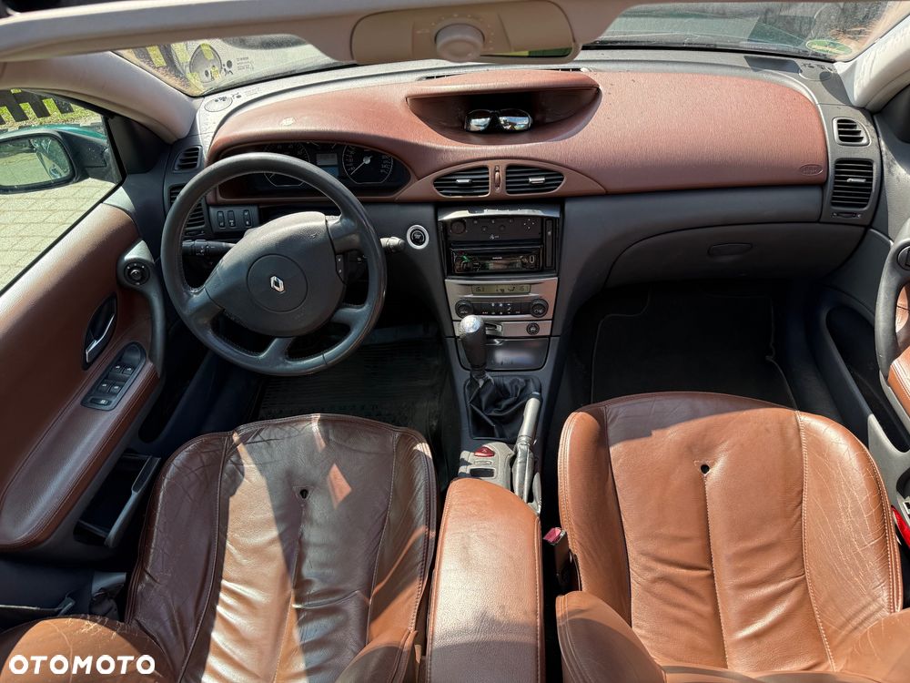 Renault Laguna Grandtour 1.8 Privilege - 14
