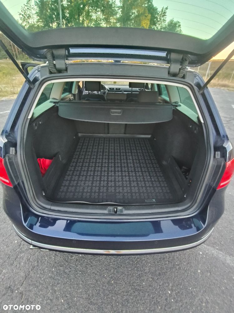 Volkswagen Passat 2.0 TDI 4Mot Comfortline - 11