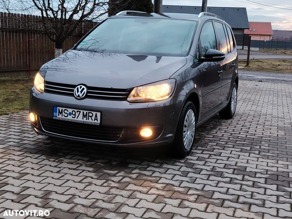 Volkswagen Touran 2.0 TDI DPF STYLE - 1