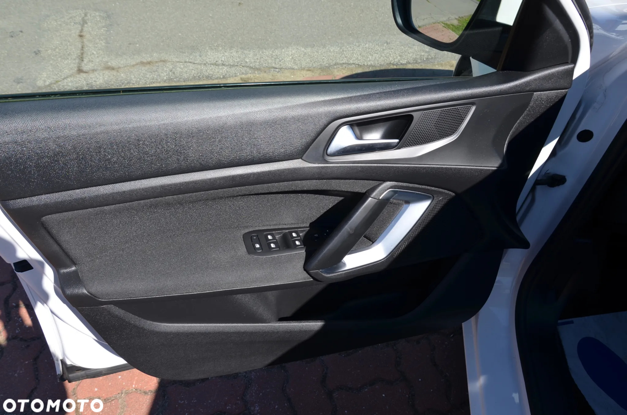 Peugeot 308 1.6 BlueHDi Active S&S - 19
