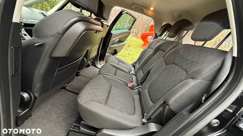 Renault Scenic TCe 140 GPF EDC BOSE EDITION - 6