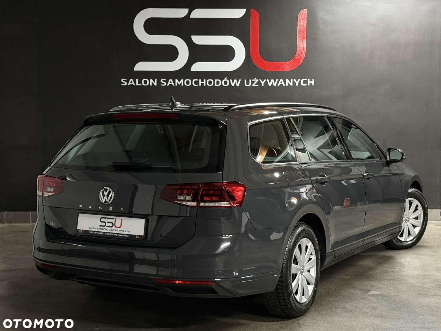 Volkswagen Passat - 5