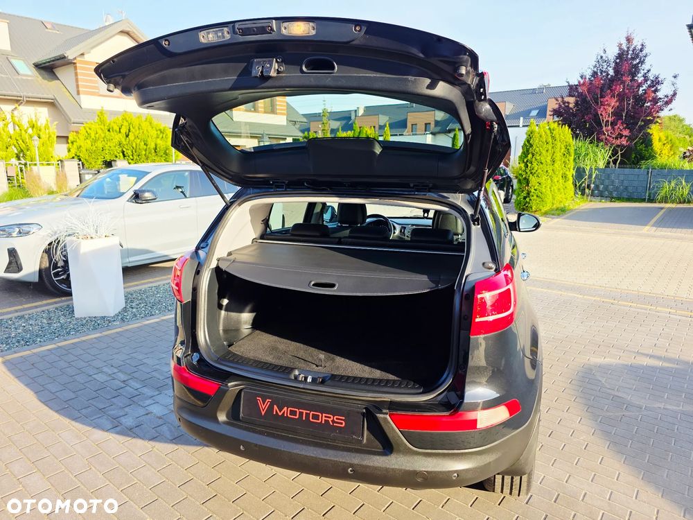 Kia Sportage 2.0 CRDI XL - 9