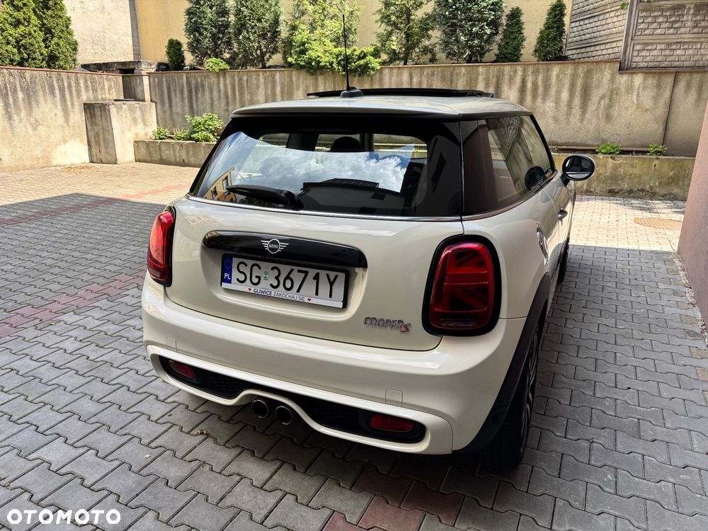 Mini Cooper S 2018 photo 4