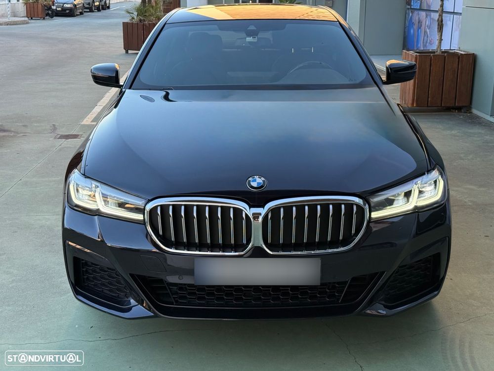 BMW 530 e Pack M - 1