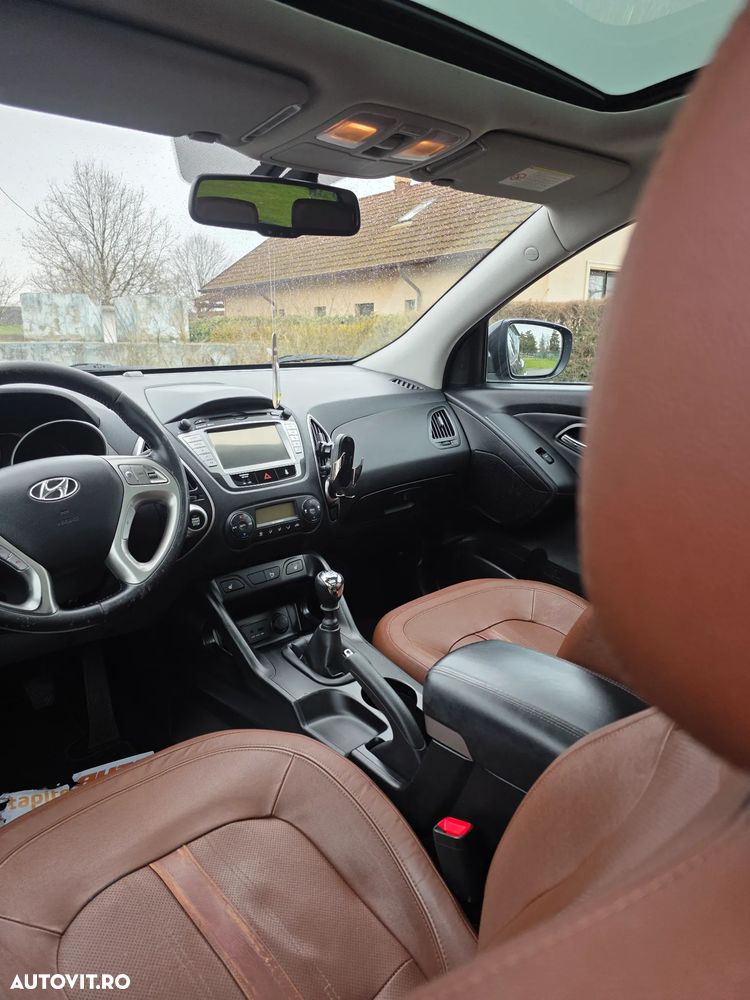Hyundai ix35 2.0 CRDI 4WD Premium - 13