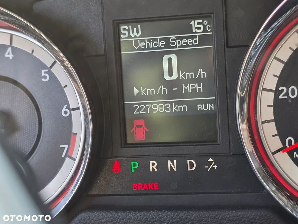 Dodge Grand Caravan - 4