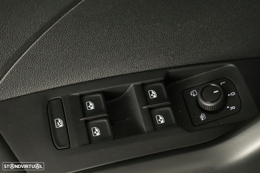 VW T-Cross 1.0 TSI Urban - 19