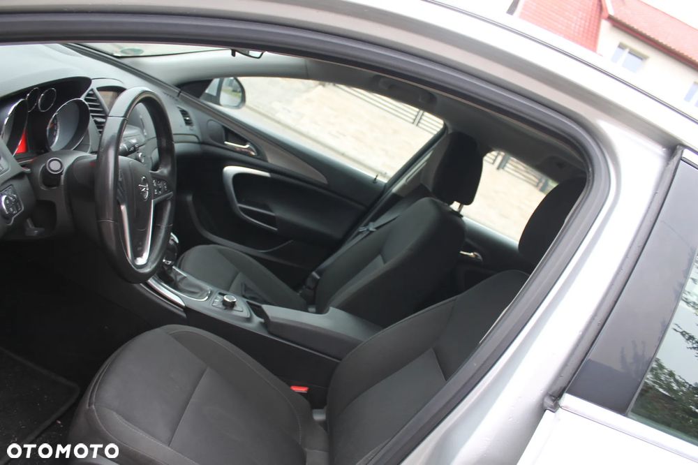Opel Insignia 2.0 CDTI Active - 12