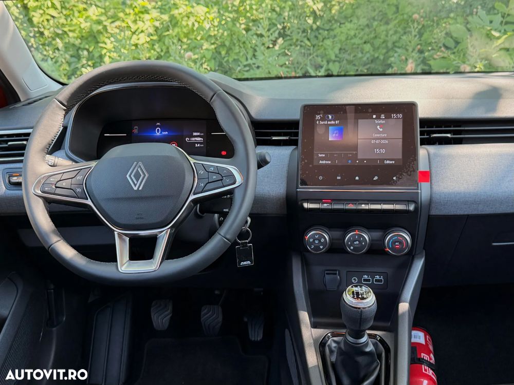 Renault Clio - 8