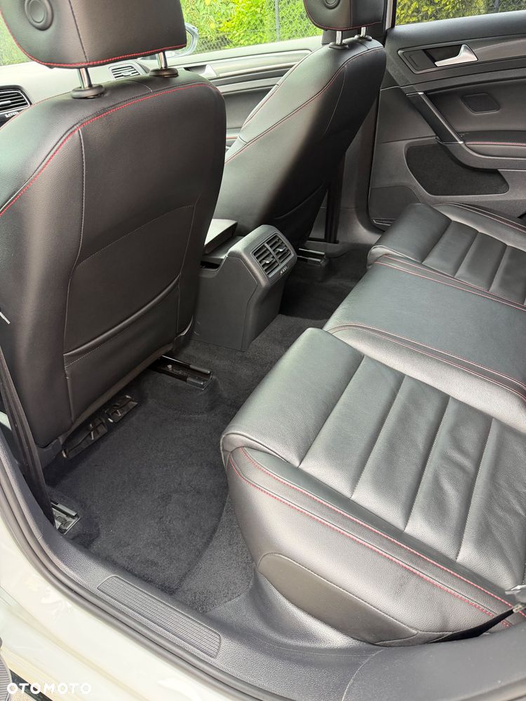 Volkswagen Golf 2.0 TSI BMT GTI Performance - 20