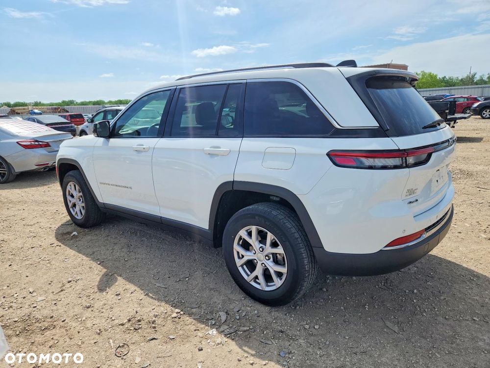 Jeep Grand Cherokee - 3