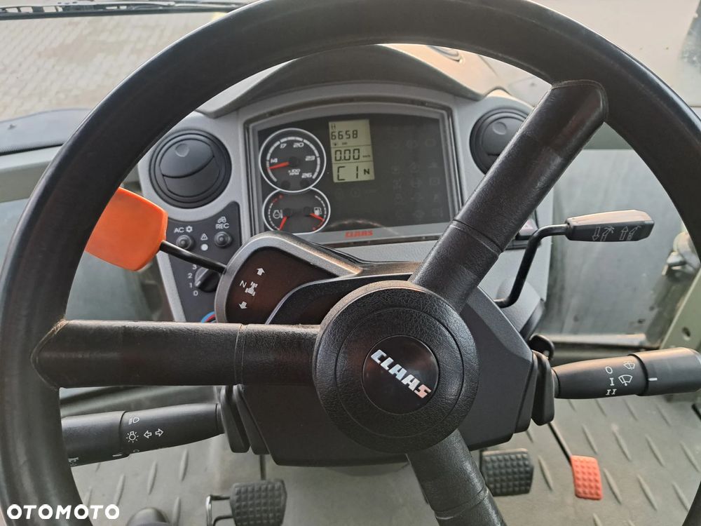 Claas ARION 630 - 7
