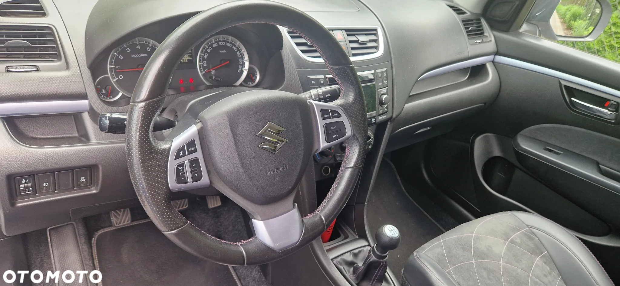 Suzuki Swift 1.2 X-TRA - 8