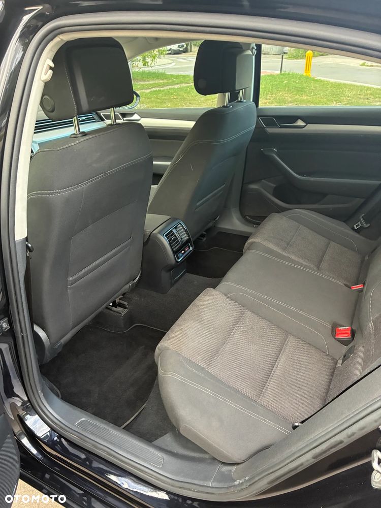 Volkswagen Passat 1.5 TSI EVO Comfortline - 8