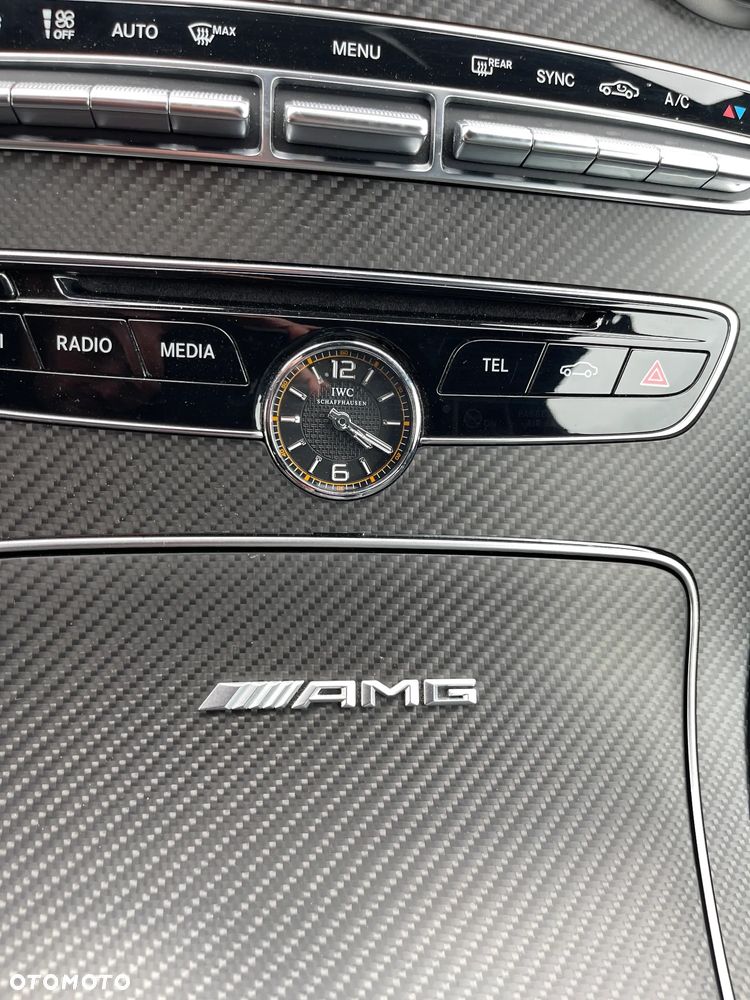 Mercedes-Benz Klasa C AMG 63 - 16