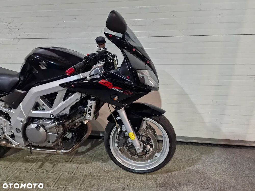 Suzuki SV - 21
