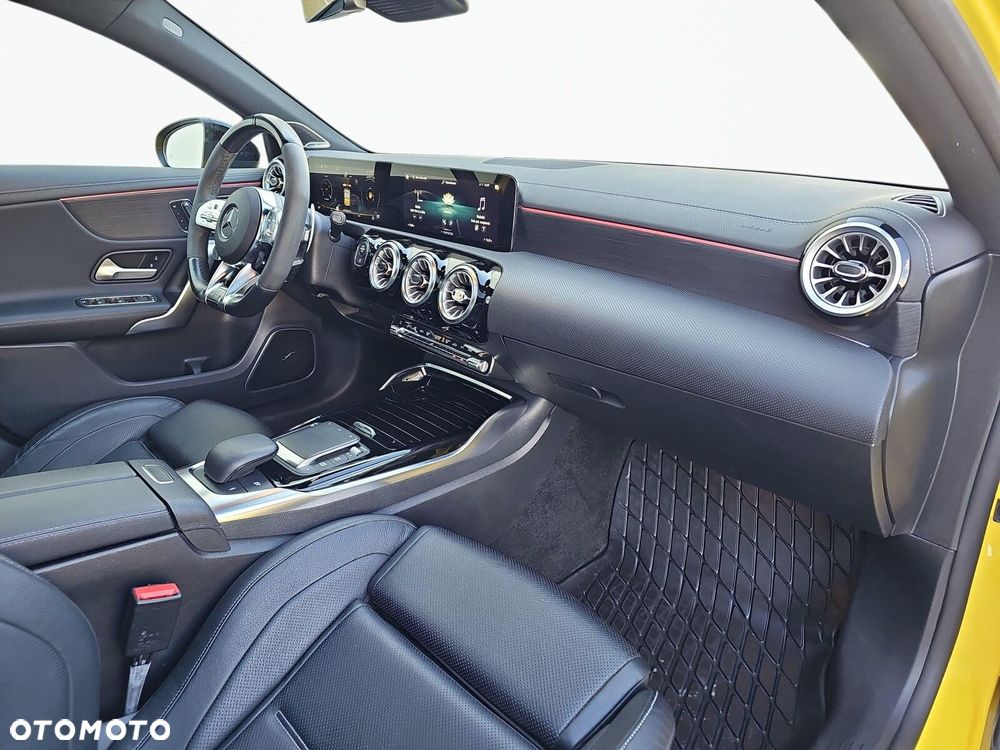 Mercedes-Benz Klasa A 45 S AMG 4-Matic 8G-DCT - 6
