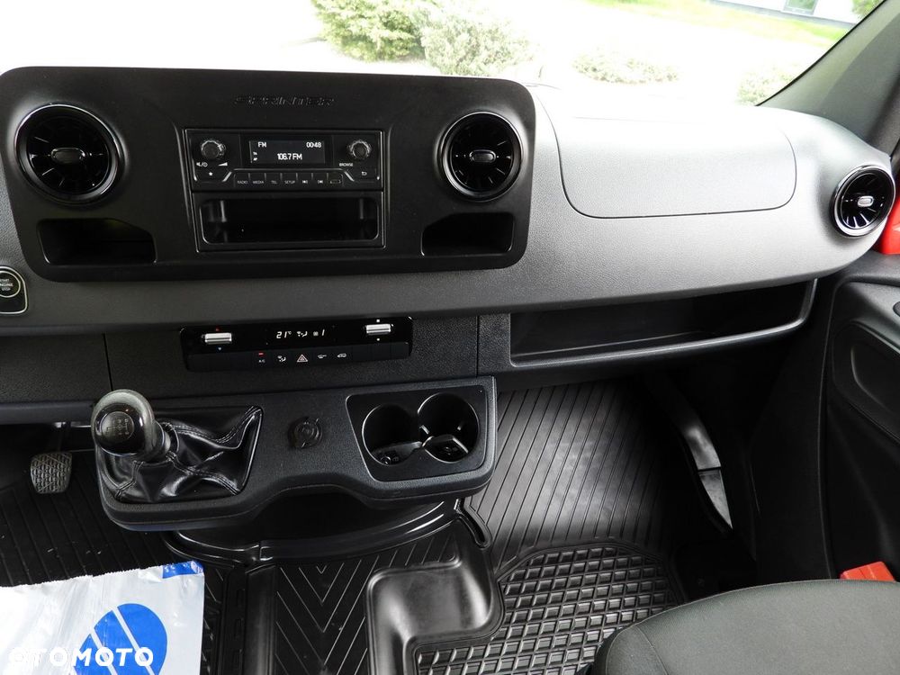 Mercedes-Benz SPRINTER 316  8 PALET PLANDEKA WINDA TEMPOMAT KLIMATYZACJA  160KM - 33