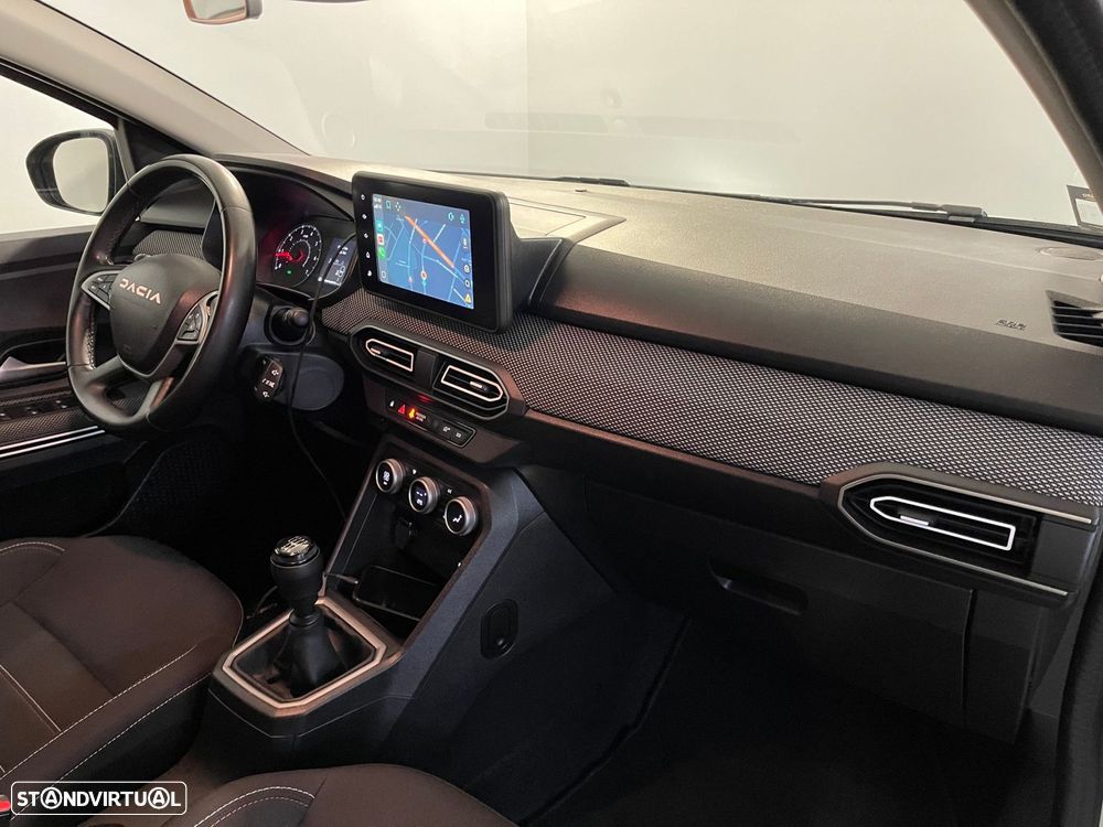 Dacia Jogger 1.0 TCe Extreme 7L - 16