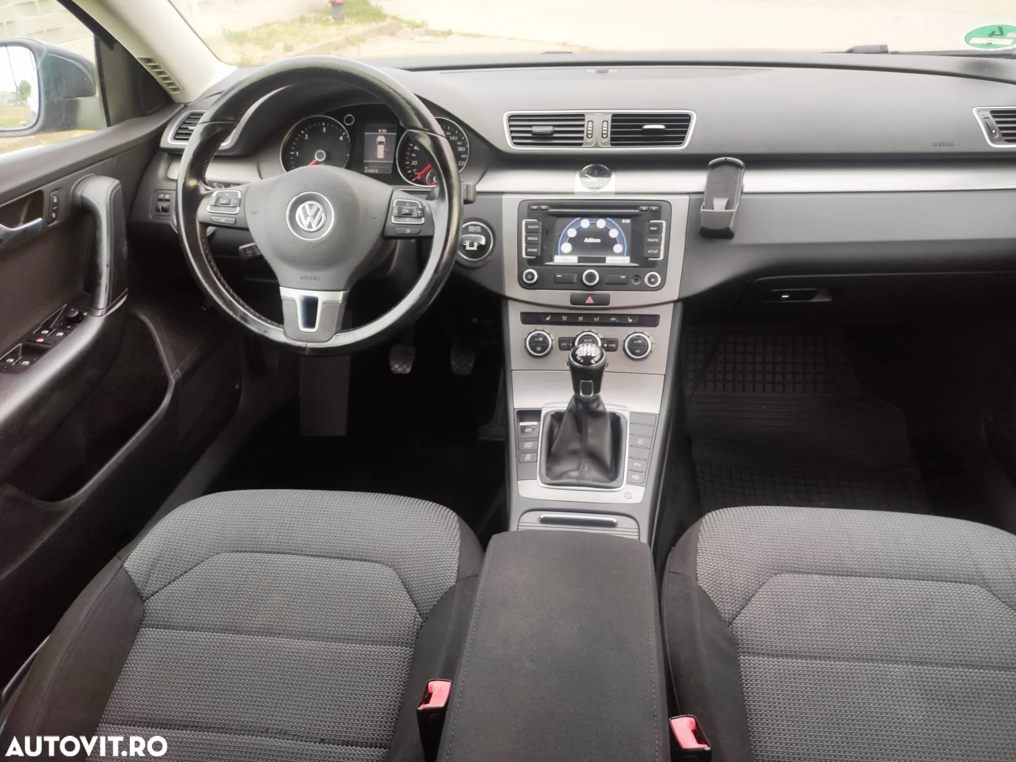 Volkswagen Passat - 6