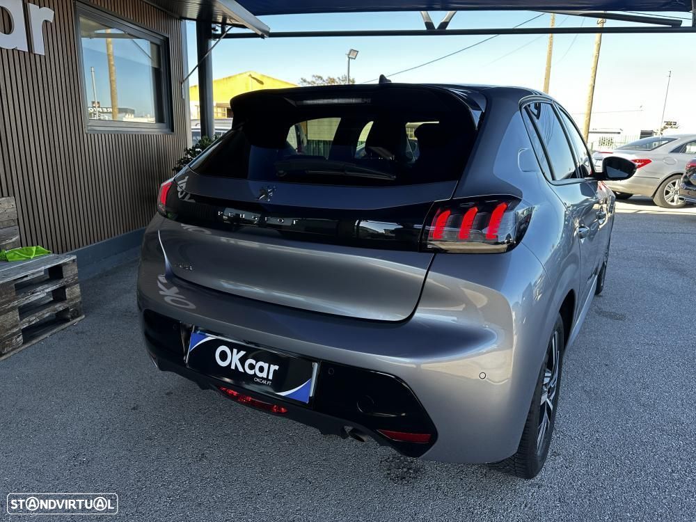 Peugeot 208 1.2 PureTech Allure EAT8 - 7