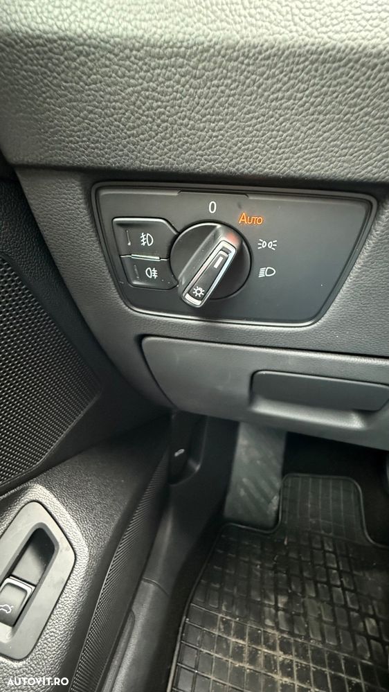Volkswagen Passat 2.0 TDI DSG Comfortline - 16