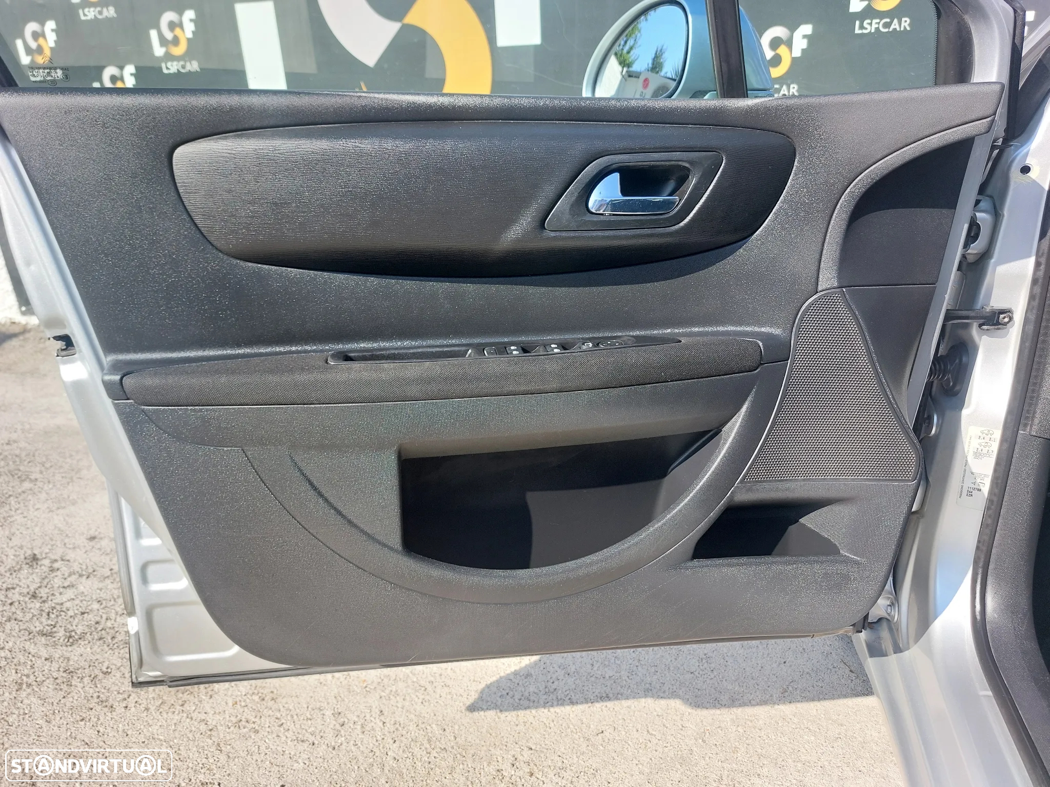 Citroën C4 1.6 HDi 110 VTR Pack - 13