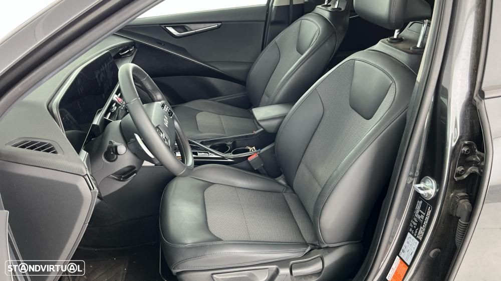 Kia Niro 1.6 GDi HEV Tech - 6