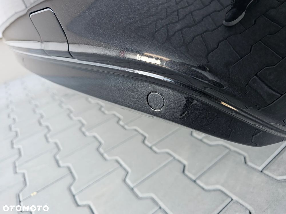 Mercedes-Benz Klasa C 180 CDI 7G-TRONIC Avantgarde Edition - 15