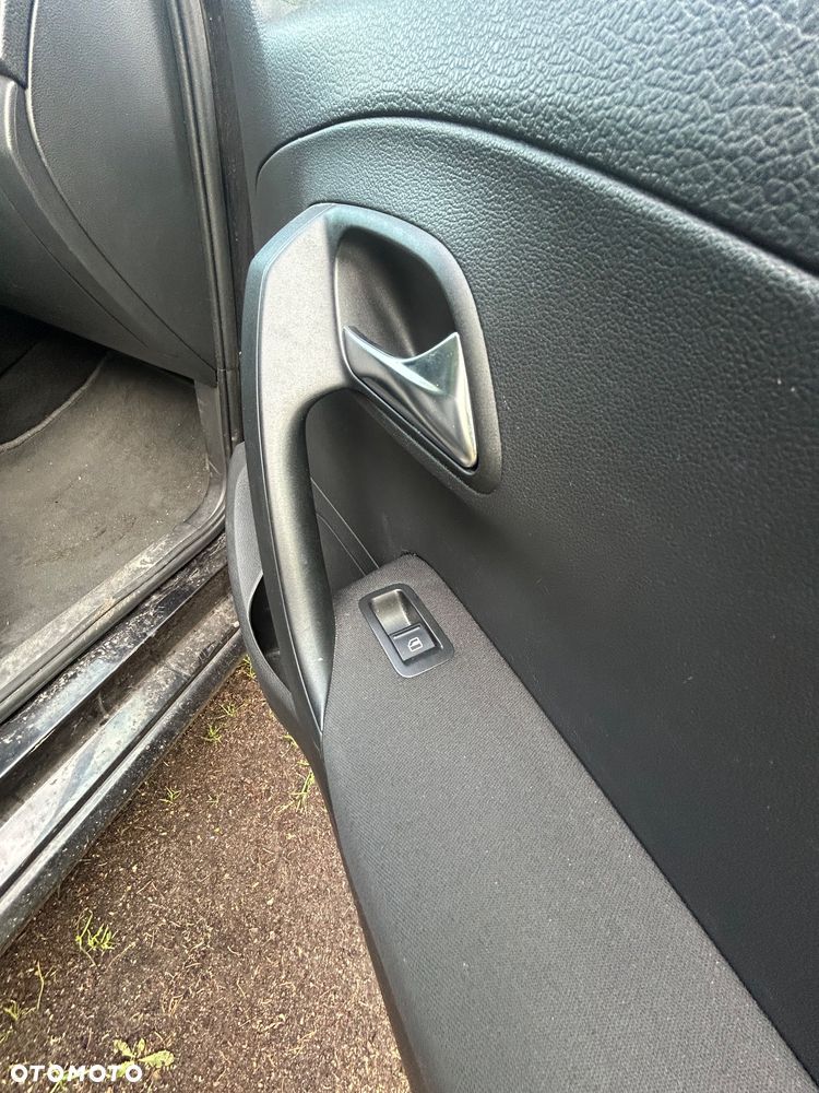 Volkswagen Polo 1.6 TDI DPF Comfortline - 19