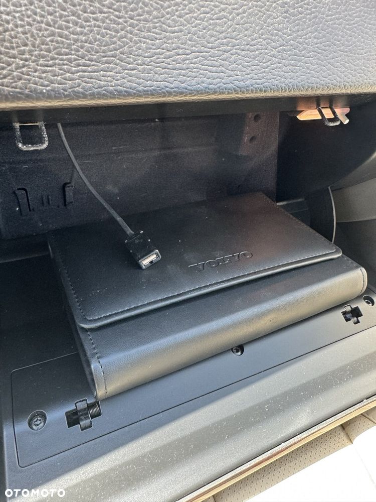 Volvo XC 90 3.2 AWD Geartonic Executive - 13