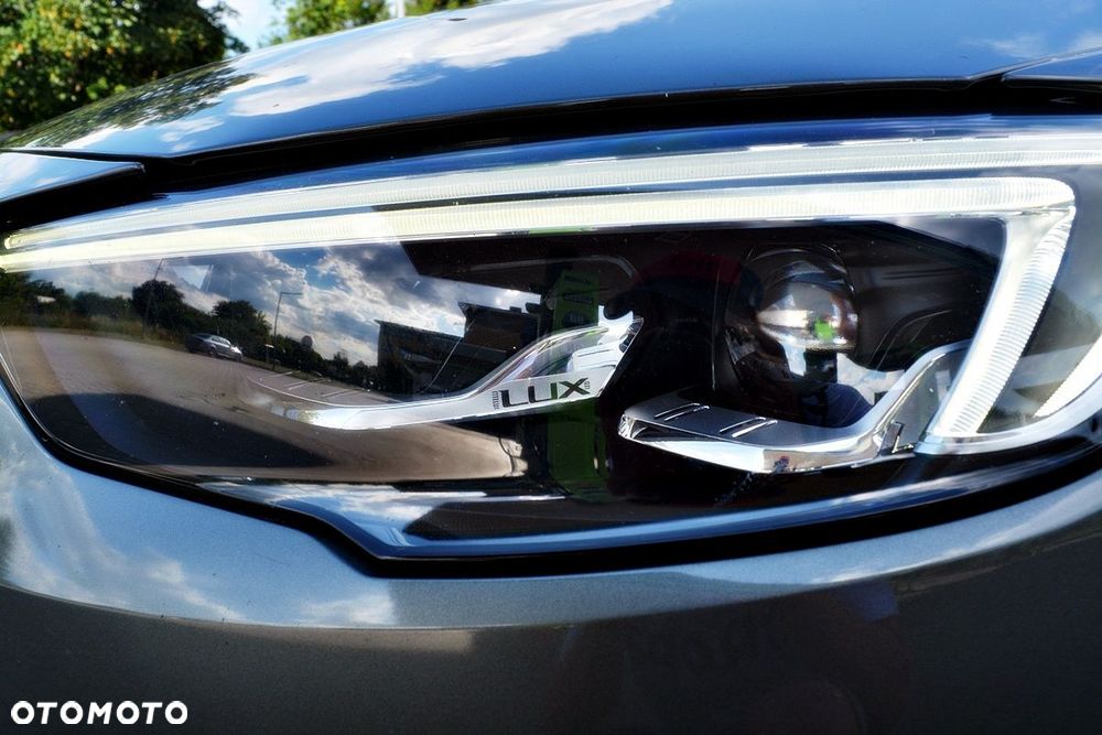 Opel Insignia - 12