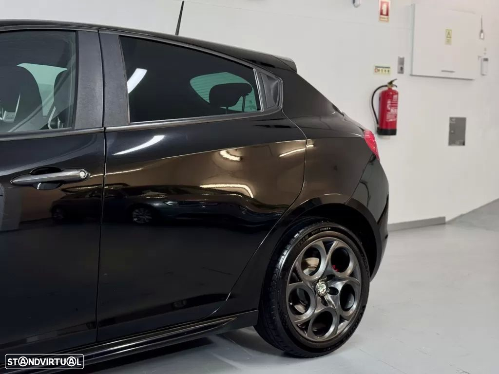 Alfa Romeo Giulietta 1.6 JTDm Sprint Speciale 57X - 17