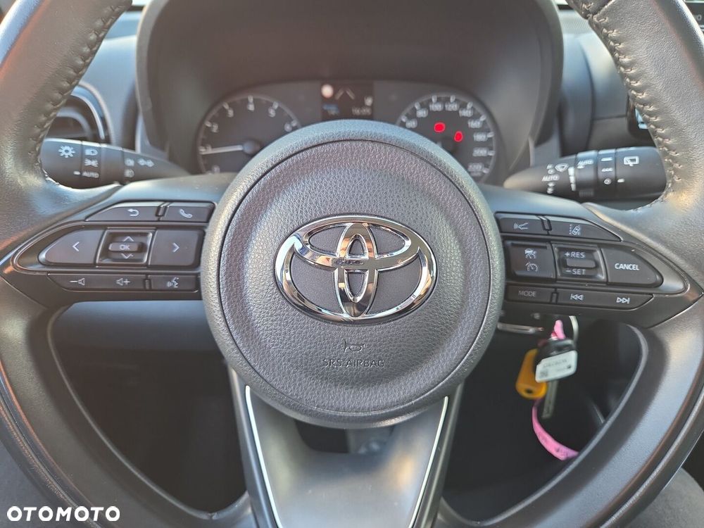 Toyota Yaris 1.5 Comfort - 21