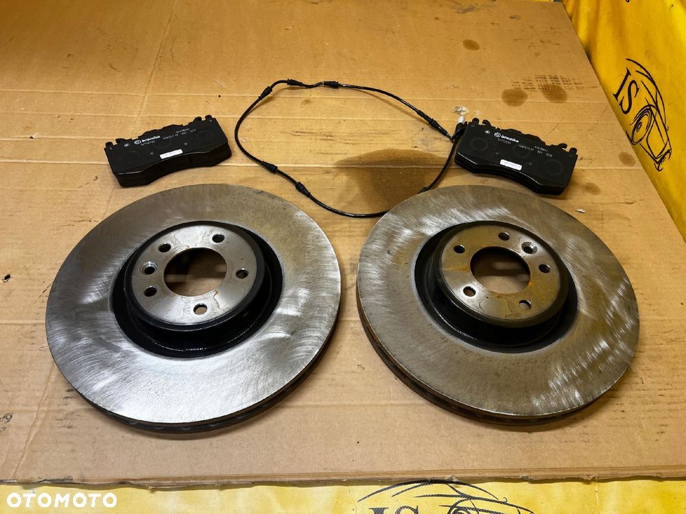 TARCZE KLOCKI HAMULCOWE HAMULCE PRZÓD BREMBO LAND ROVER DISCOVERY V L462 - 1