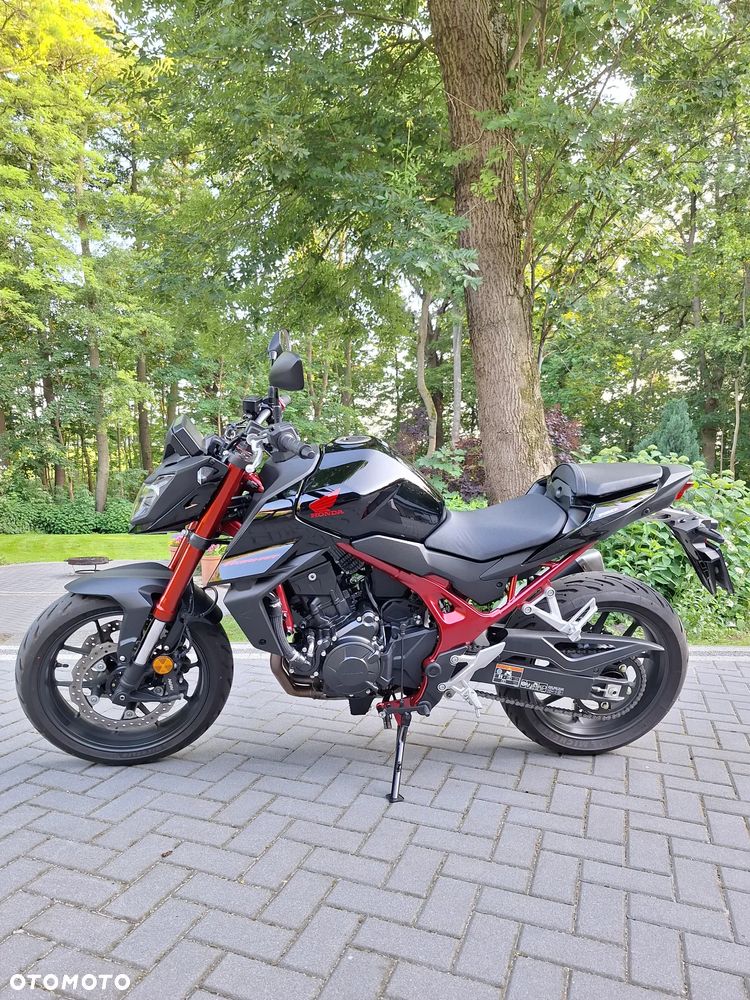 Honda CB - 1
