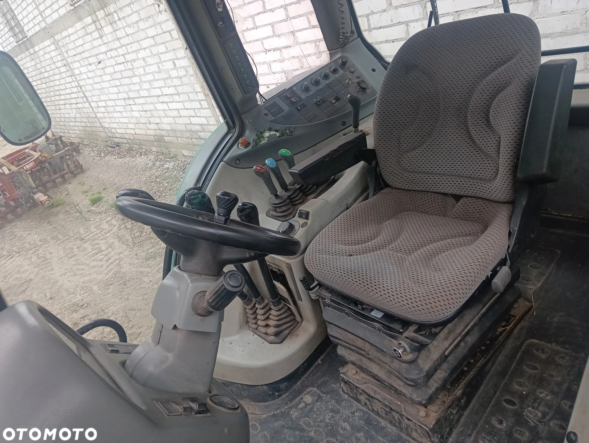 Valtra T161 - 10