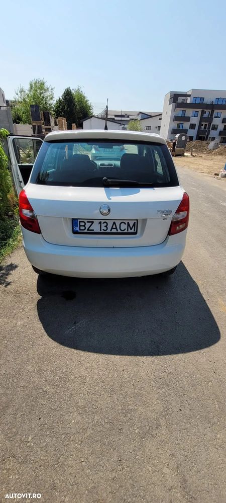 Skoda Fabia - 5