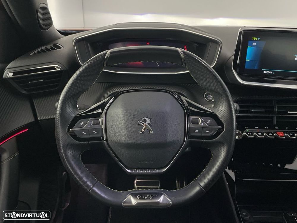 Peugeot e-2008 50 kWh GT - 14