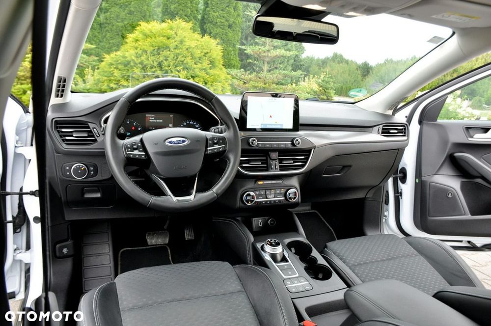 Ford Focus - 29