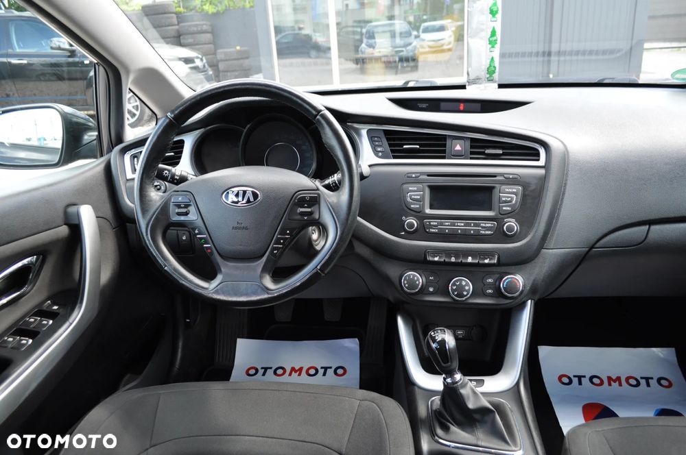 Kia Ceed - 20