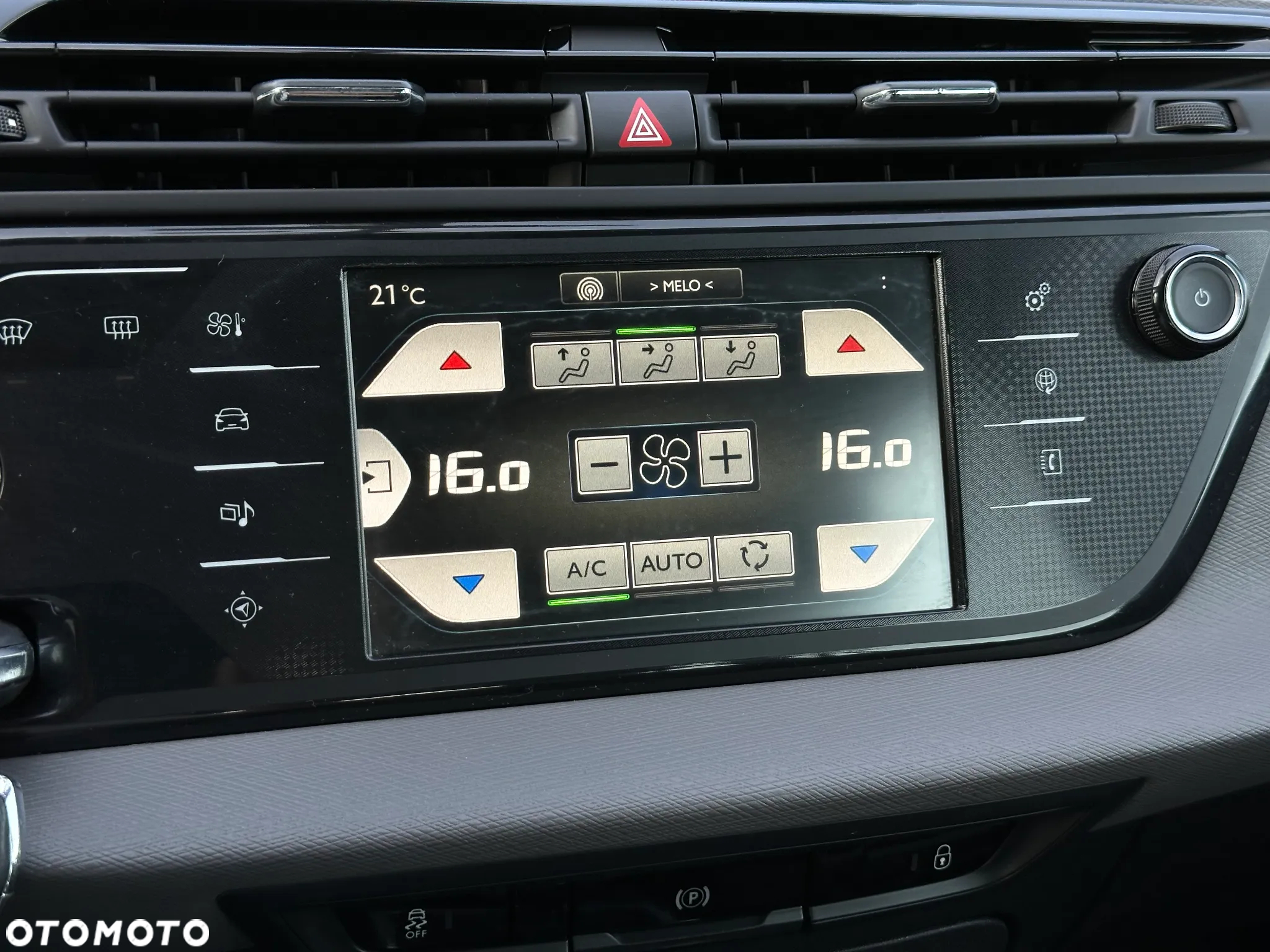 Citroën C4 Grand Picasso 1.6 e-HDi Exclusive - 15