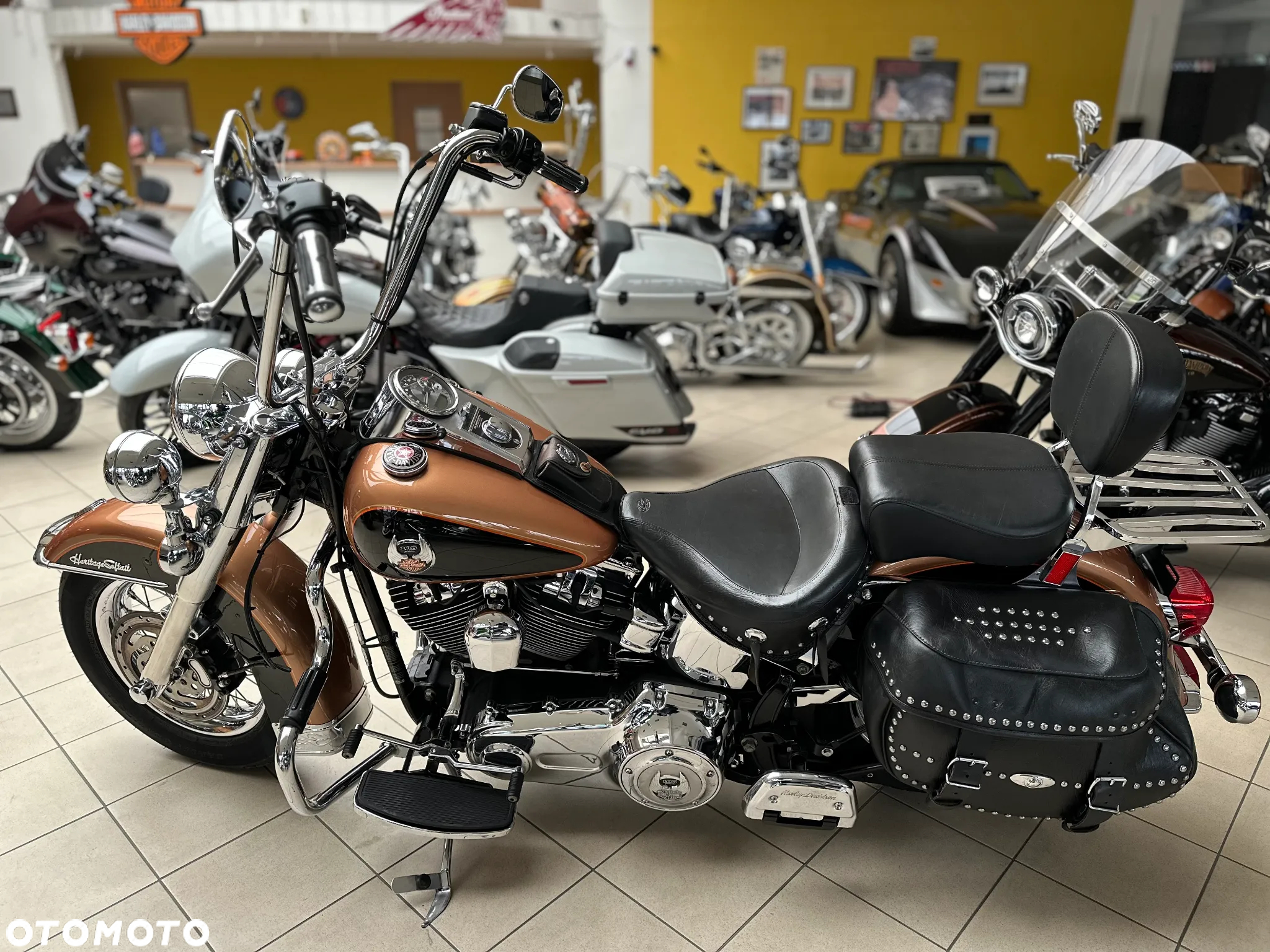 Harley-Davidson Softail Heritage Classic - 2